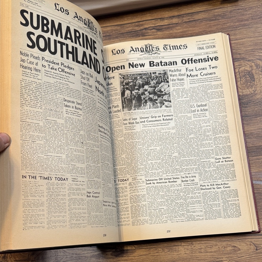 Front Page Los Angeles Times Book - Picture 6 of 6